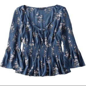 American Eagle smocked peasant floral blouse w/ flare sleeves